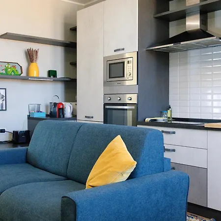Bright Modern Flat - Easy Metro To Duomo * מילאנו