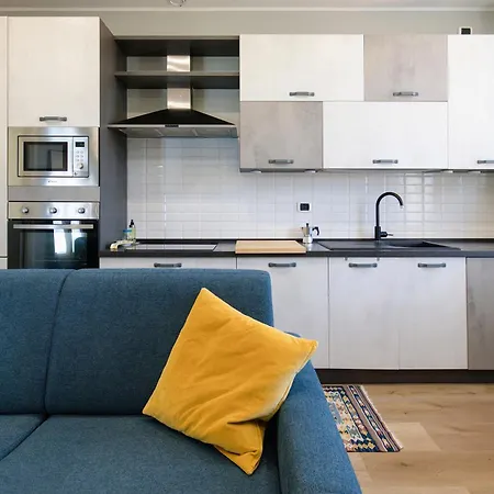 Bright Modern Flat - Easy Metro To Duomo Apartamento